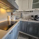 Casa Franchetta, Grazioso Bilocale Per 2 Persone A * טריאורה